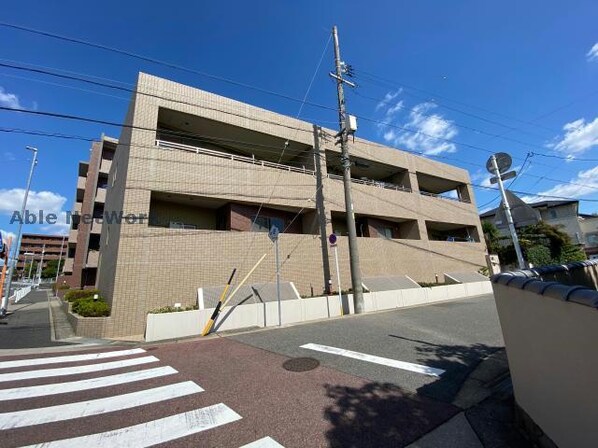 ＯＳＭ植田　弐番館の物件外観写真